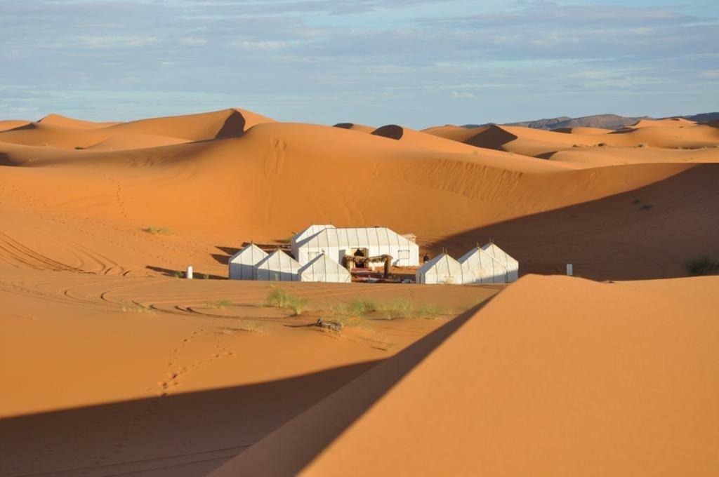 Luxury Maktoub Hotel Merzouga Eksteriør billede